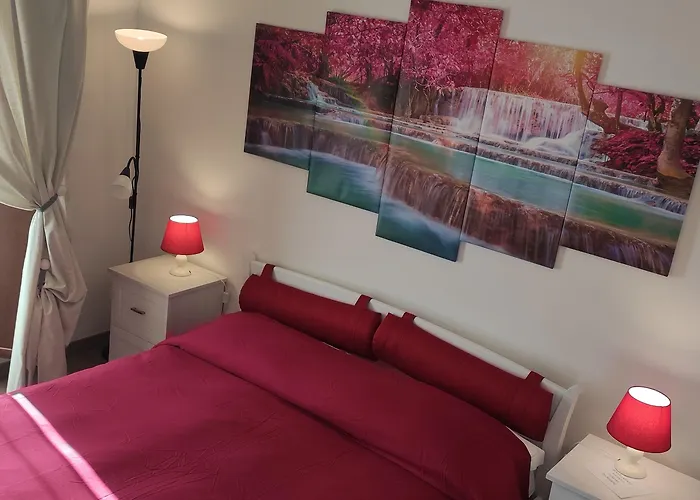 Tra Le Mura 4*