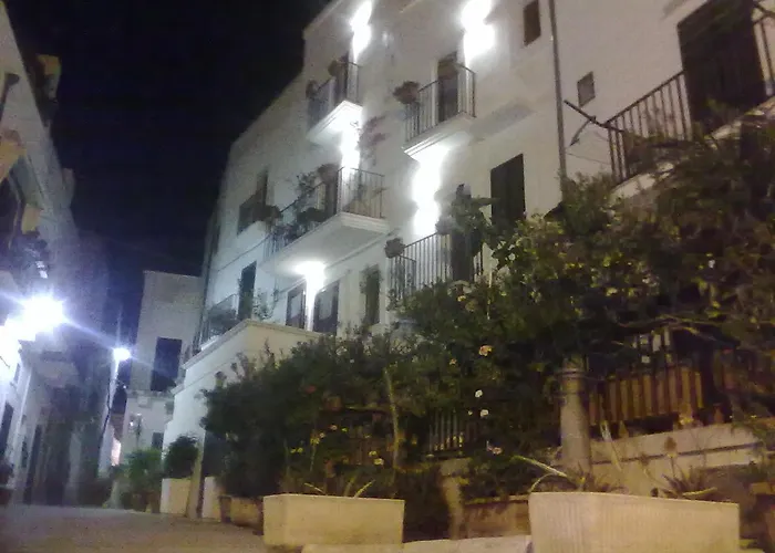 Tra Le Mura Polignano a Mare