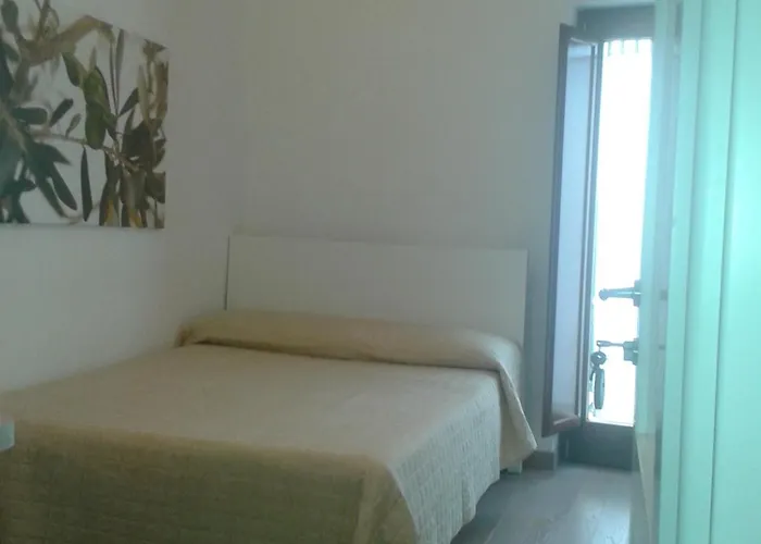 Tra Le Mura 4*